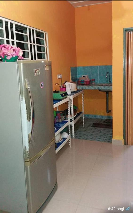 Dhia Irdina Homestay Paya Rewak Exterior photo