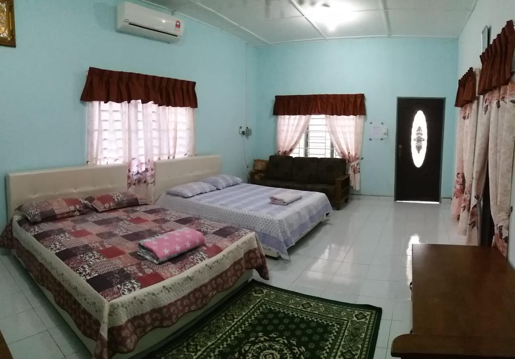 Dhia Irdina Homestay Paya Rewak Exterior photo