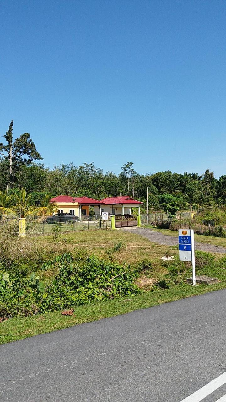 Dhia Irdina Homestay Paya Rewak Exterior photo